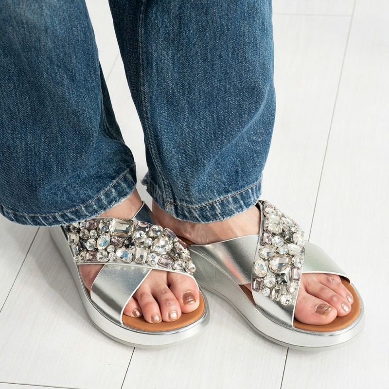 fitflop(フィットフロップ) F-MODE JEWEL-DELUXE LEATHER FLATFORM 